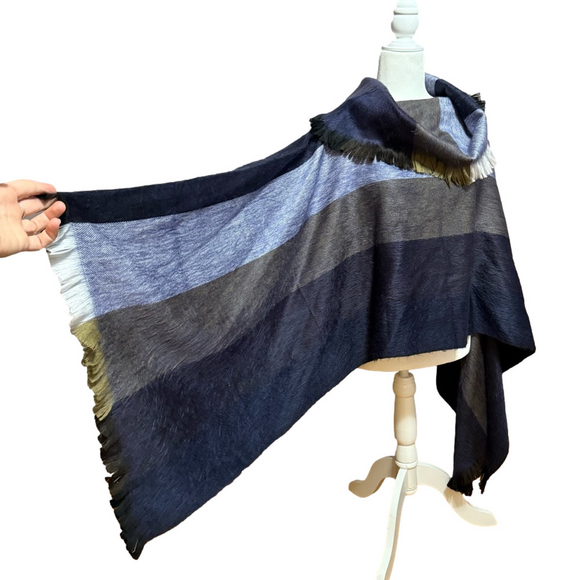 Artesanias Mishell Navy Blue & Gray Colorblock Alpaca Cowl Neck Poncho Unisex - Picture 3 of 7